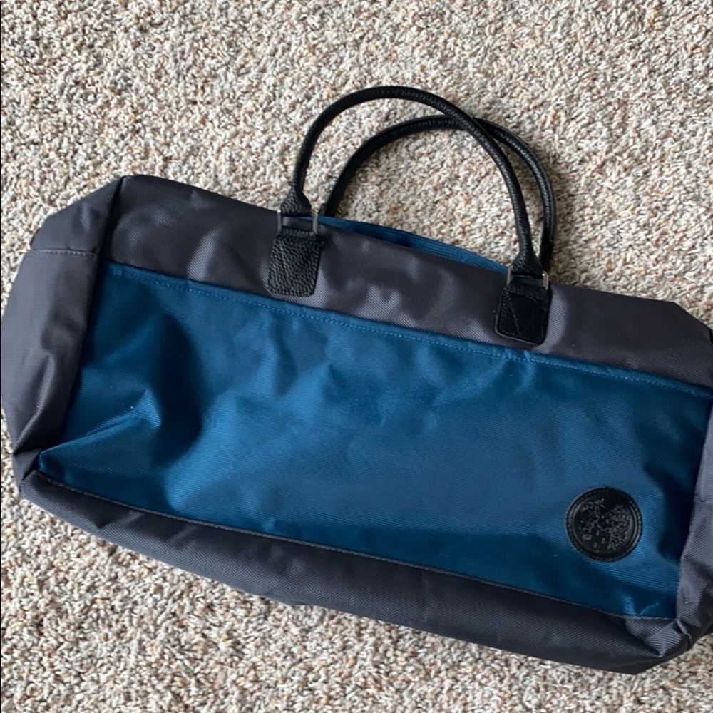 Vince Camuto men’s duffel bag